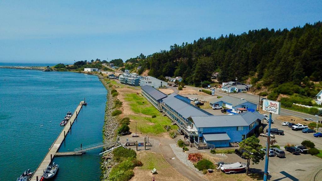 Jot'S Resort Gold Beach Exterior photo